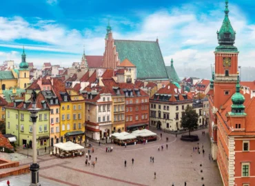 Poland Work Permit Visa Agents in Qatar